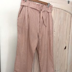 NWT Sienna Sky super cute trouser.